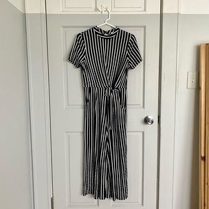 Everly striped knot waist detail wide leg culottes jumpsuit, size M